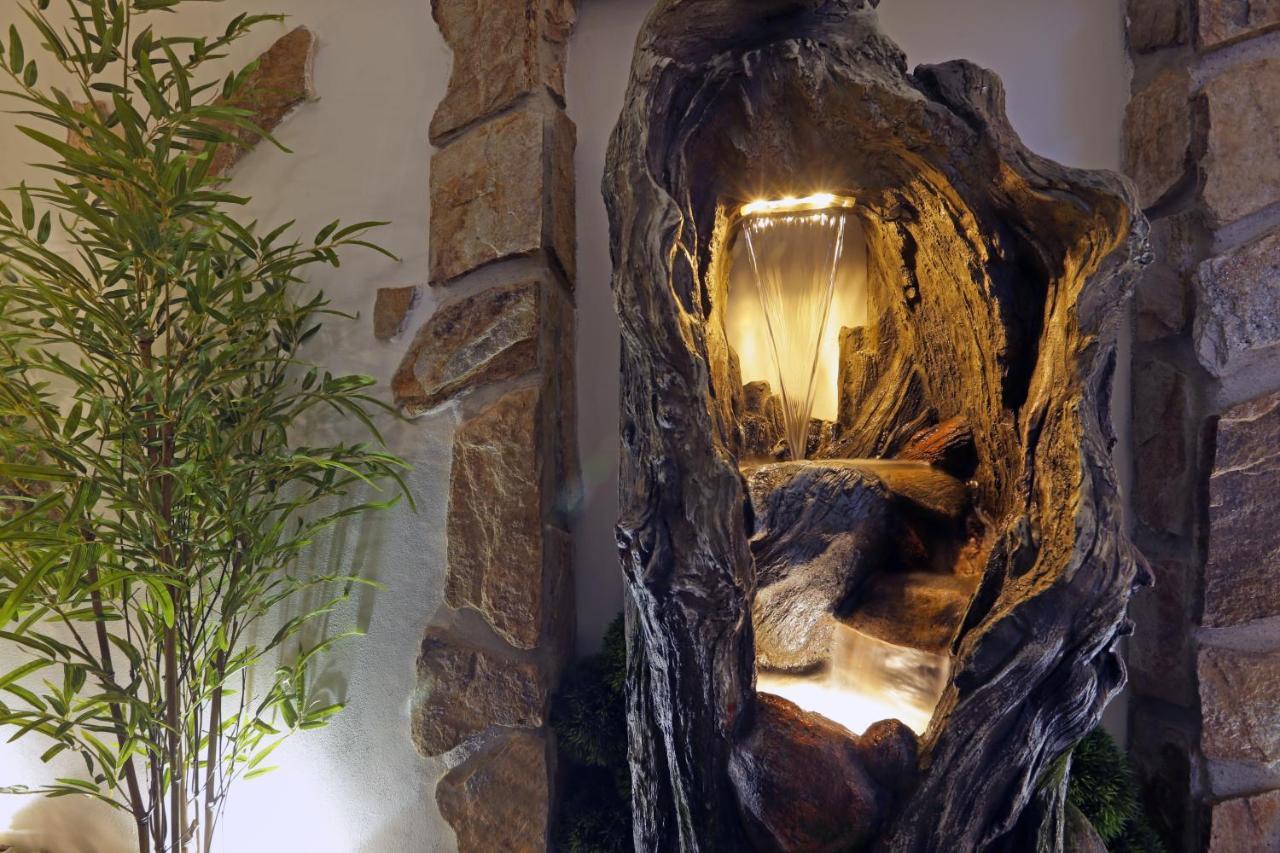 Wellness Penzion Kristýna - Áčko Hrádek nad Nisou Esterno foto