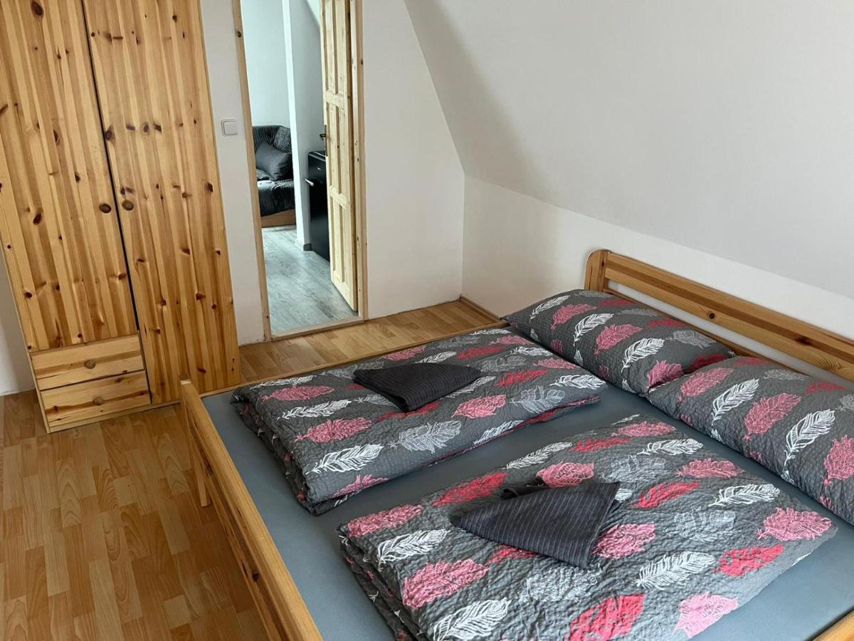 Wellness Penzion Kristýna - Áčko Hrádek nad Nisou Esterno foto