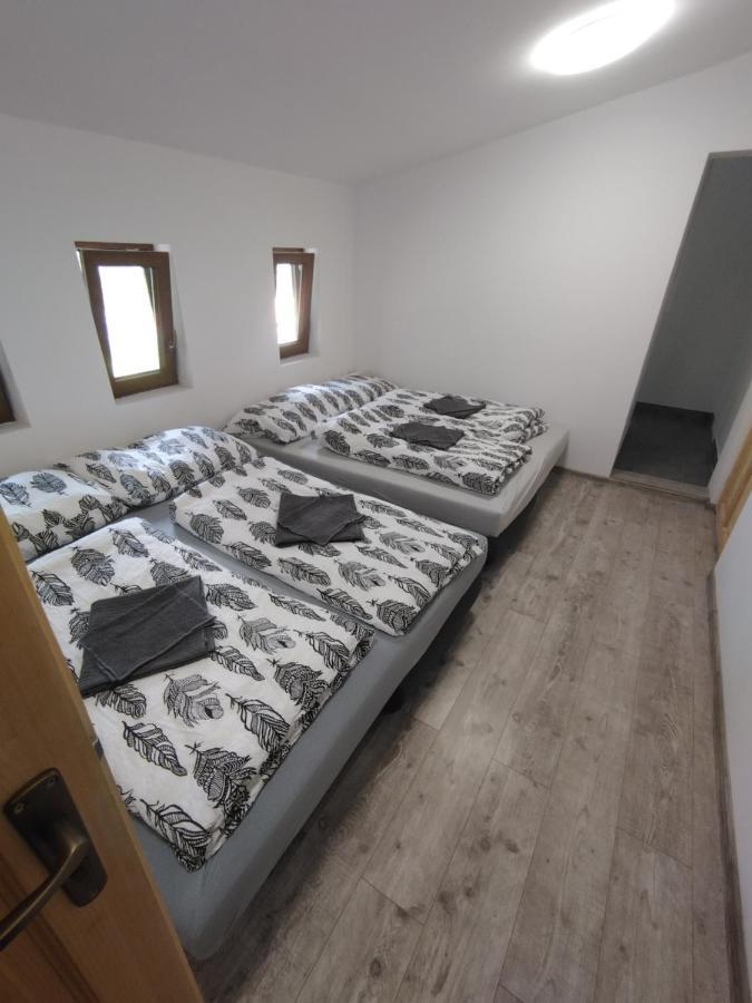 Wellness Penzion Kristýna - Áčko Hrádek nad Nisou Esterno foto