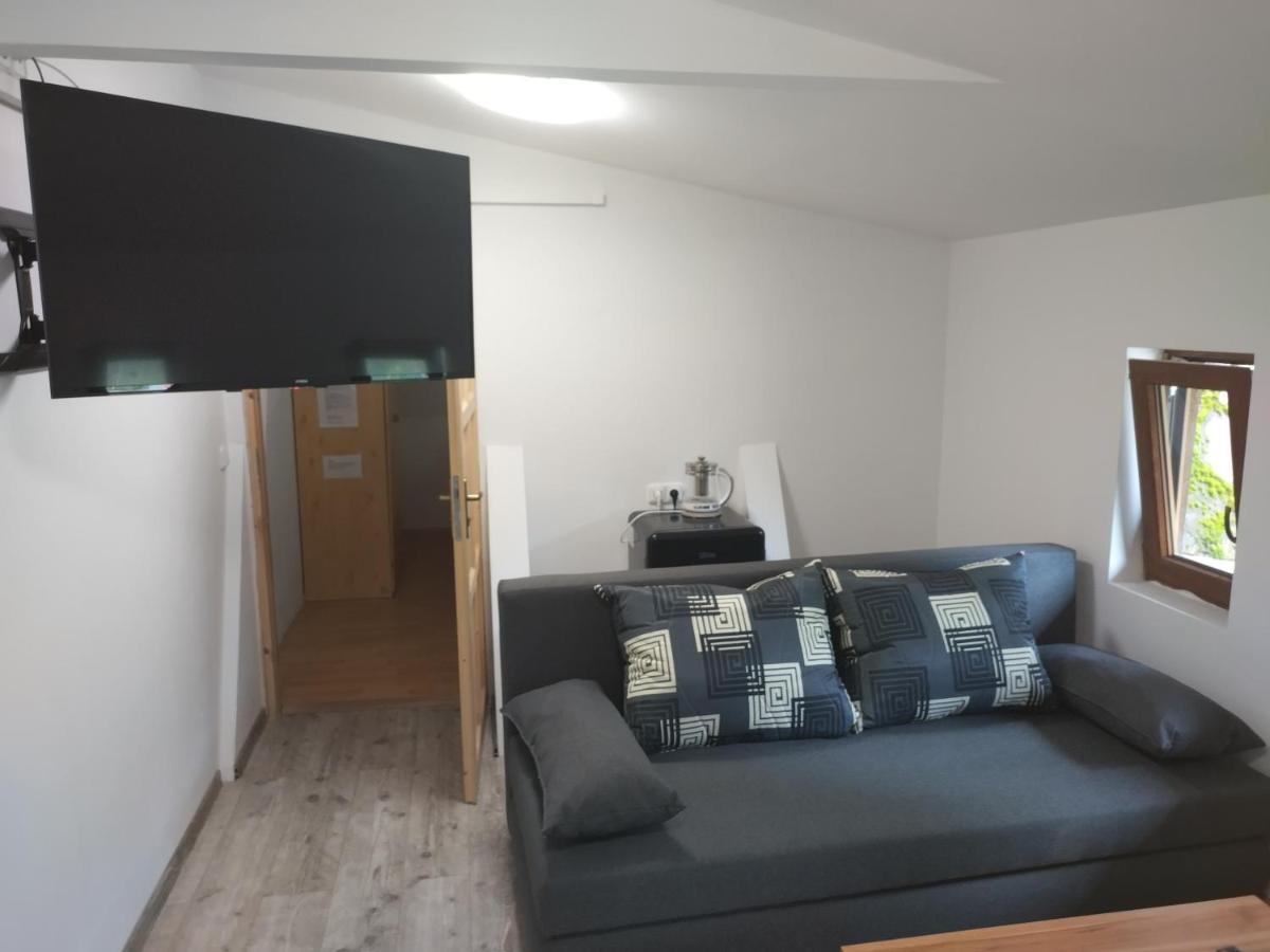 Wellness Penzion Kristýna - Áčko Hrádek nad Nisou Esterno foto