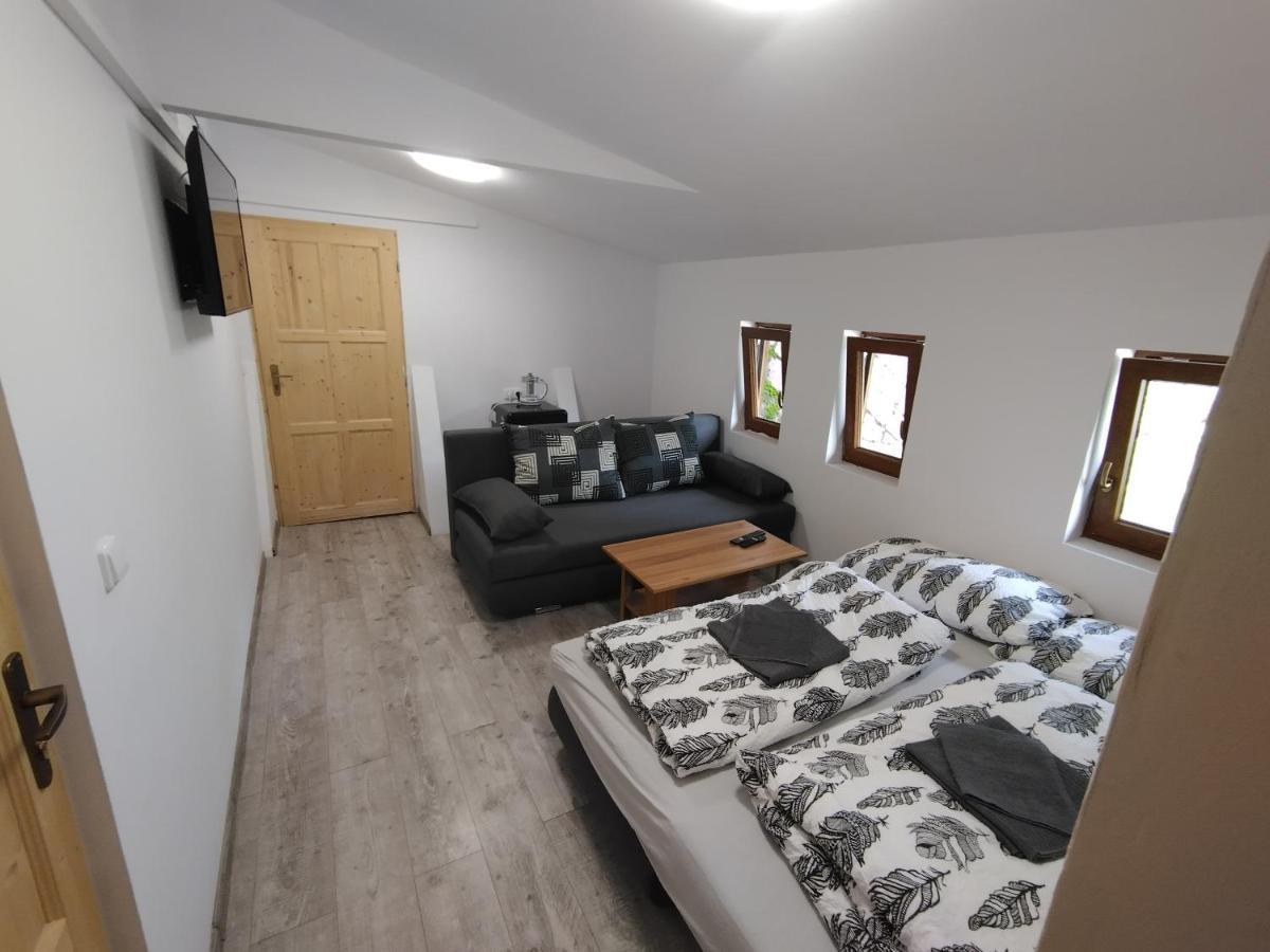 Wellness Penzion Kristýna - Áčko Hrádek nad Nisou Esterno foto