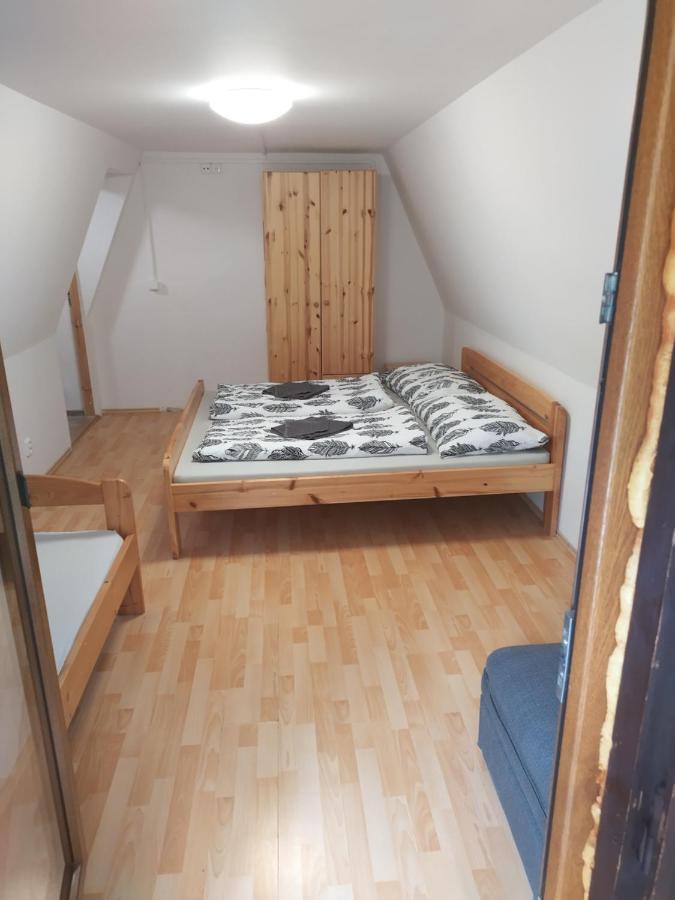 Wellness Penzion Kristýna - Áčko Hrádek nad Nisou Esterno foto