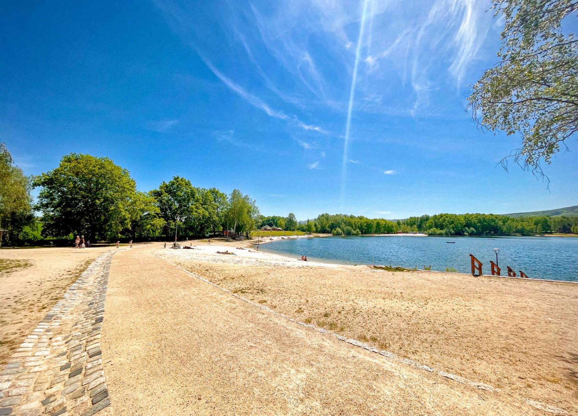Wellness Penzion Kristýna - Áčko Hrádek nad Nisou Esterno foto